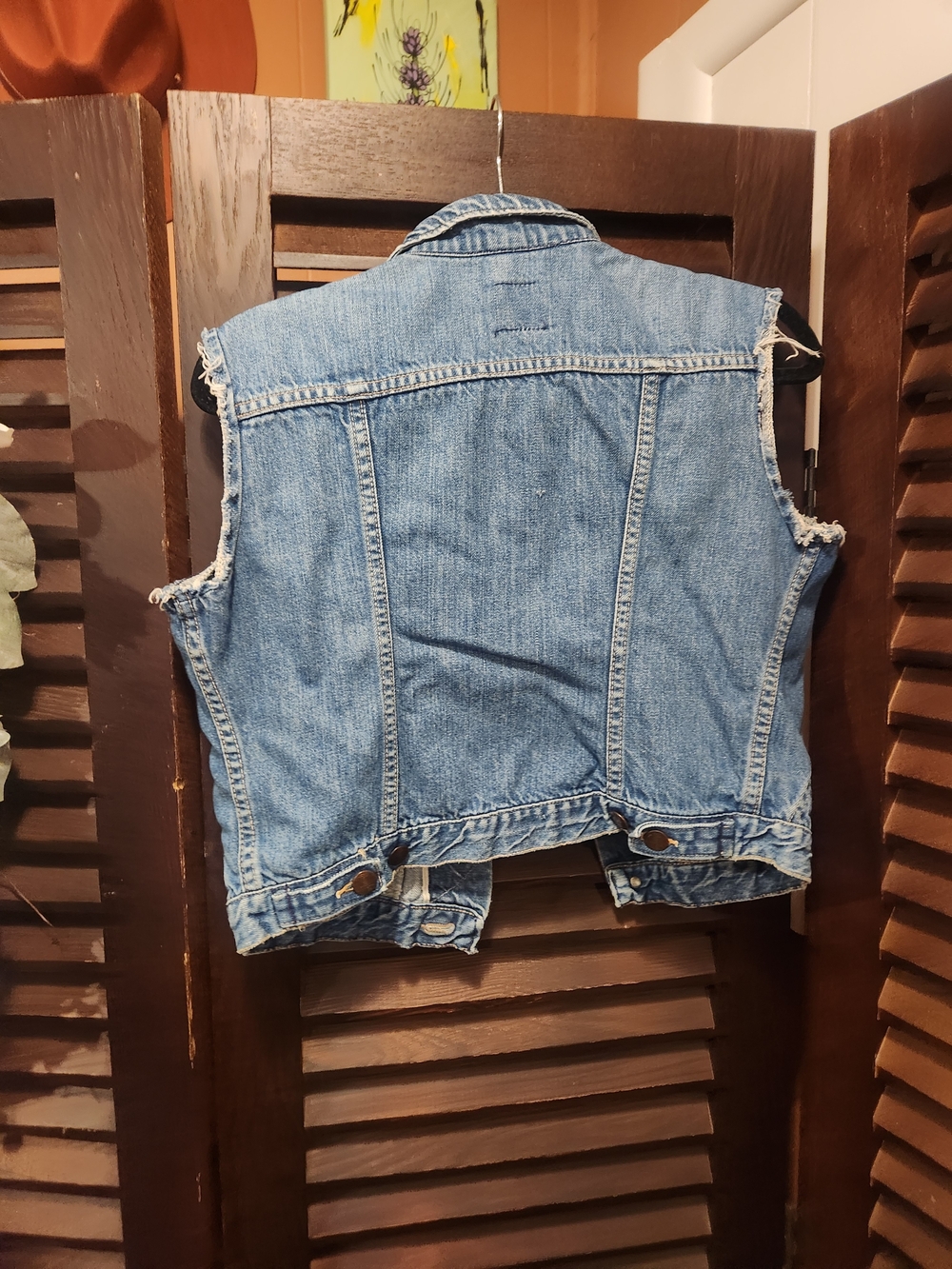 Wrangler Light Blue Denim Sleeveless Vest - Picture 4 of 4
